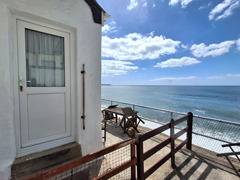 barc house, w oliver allen & sons, loe bar road, porthleven, beach porthleven, self catering porthleven