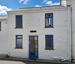 barc house, w oliver allen & sons, loe bar road, porthleven, beach porthleven, self catering porthleven